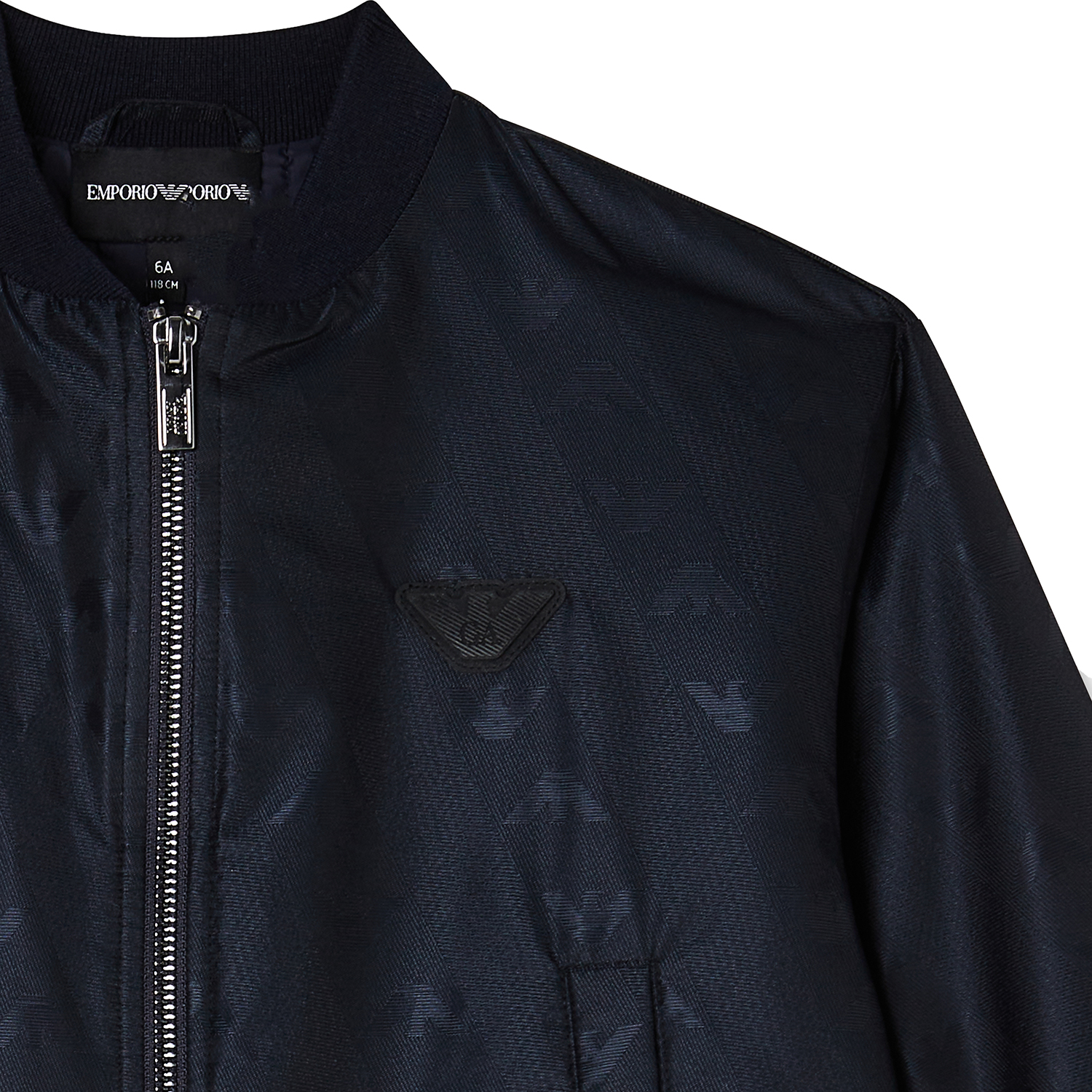 EB000922AF20711_UB118